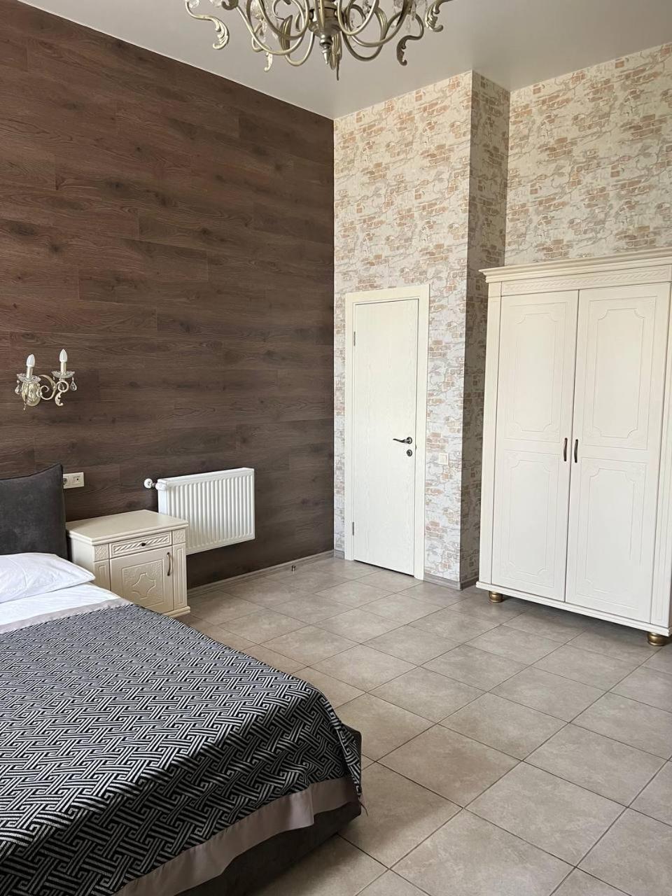 Hotel Borovik à Novosilki Extérieur photo